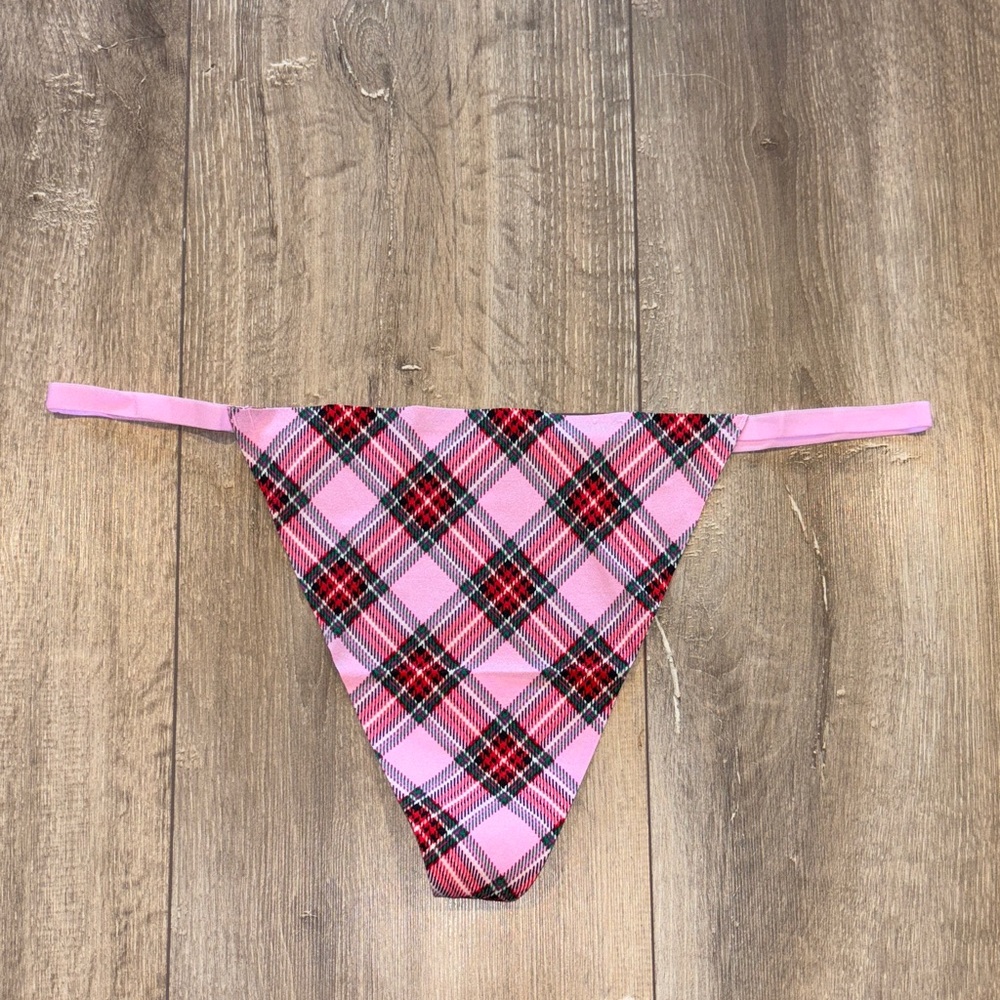 PINK Victoria’s Secret V String Thong Panty
